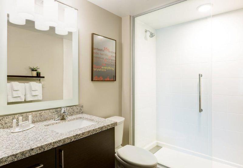Homewood By Hilton - Rockaway Hotel